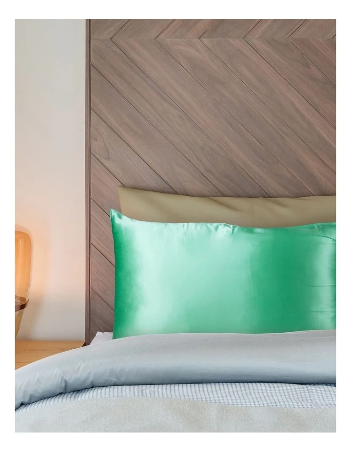Buy 🧨 Royal Comfort Mulberry Silk Pillowcase Twin Pack - Mint 🤩 3 Buy 🧨 Royal Comfort Mulberry Silk Pillowcase Twin Pack - Mint 🤩 - Image 3