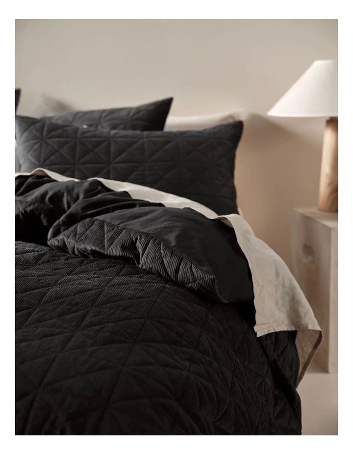 Best Pirce 🎁 Linen House Heath Quilt Cover Set Black ❤️ 5 Best Pirce 🎁 Linen House Heath Quilt Cover Set Black ❤️ - Image 5