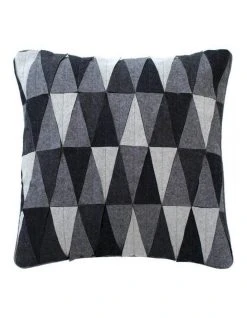 Flash Sale ✔️ Innovatec Hana Triangle Cushion ✨