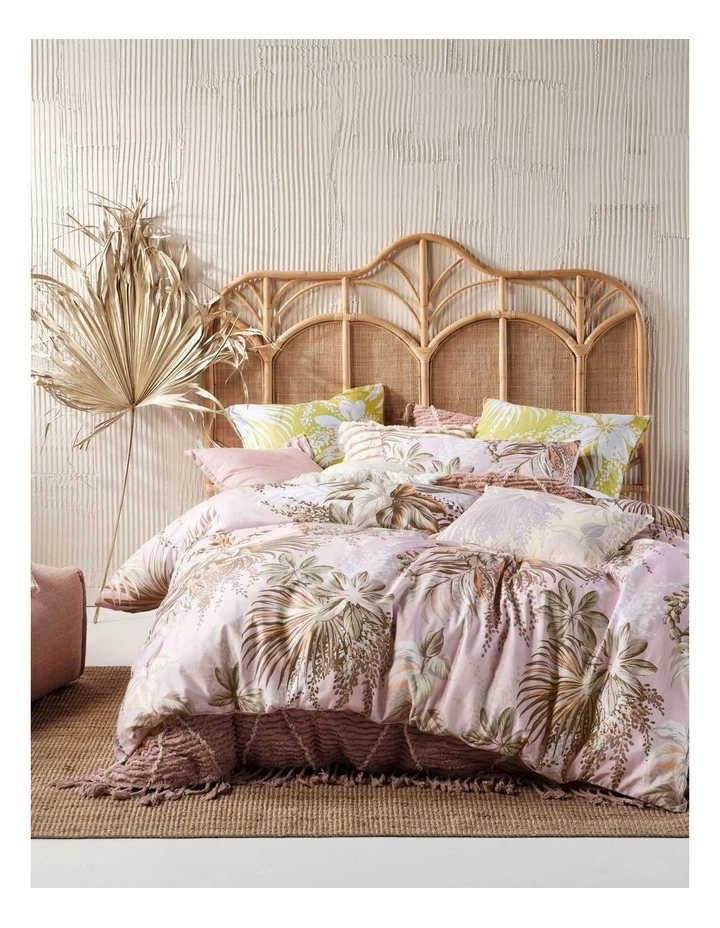 Deals ❤️ Linen House Harlow Quilt Cover Set Pink 🤩 1 Deals ❤️ Linen House Harlow Quilt Cover Set Pink 🤩