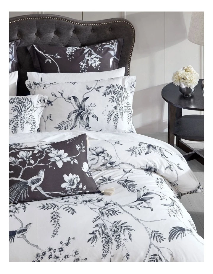 Budget ๐งจ Grace by Linen House Ellison Quilt Cover Set White โ๏ธ 3 Budget ๐งจ Grace by Linen House Ellison Quilt Cover Set White โ๏ธ - Image 3