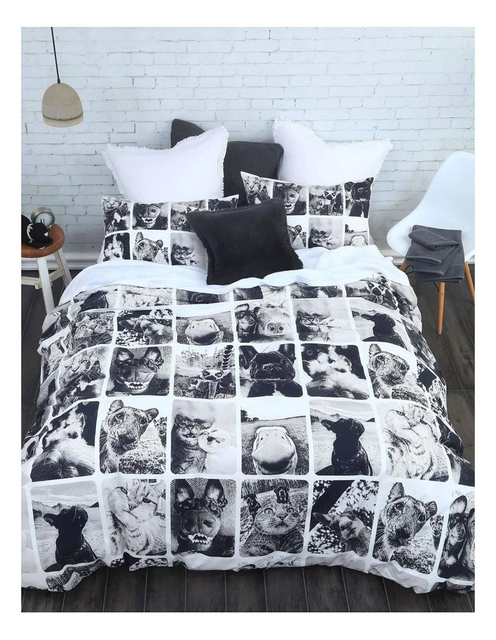 New ✔️ M.M Linen Selfies Quilt Cover Set In Multi 💯 2 New ✔️ M.M Linen Selfies Quilt Cover Set In Multi 💯 - Image 2