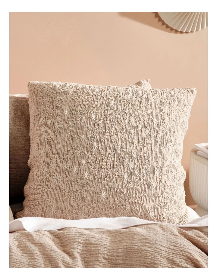 Brand new ⭐ Linen House Abigail Quilt Cover Set Sand 🥰 4 Brand new ⭐ Linen House Abigail Quilt Cover Set Sand 🥰 - Image 4