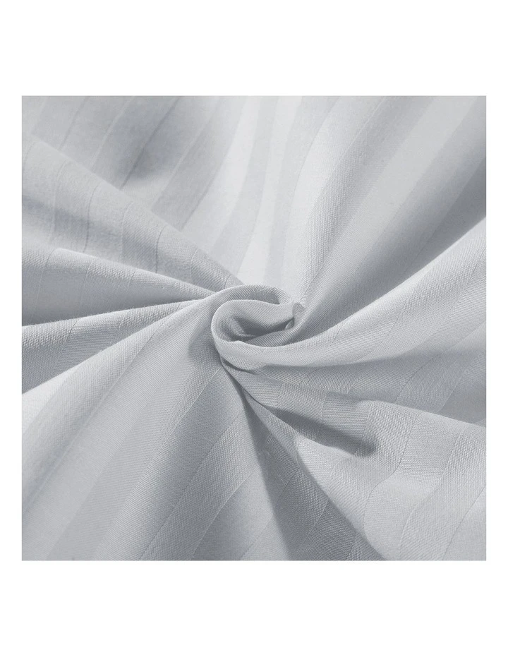 Brand new โจ Kensington 1200 Thread Count 100% Egyptian Cotton Sheet Set Stripe Hotel Grade- Sliver ๐ 5 Brand new โจ Kensington 1200 Thread Count 100% Egyptian Cotton Sheet Set Stripe Hotel Grade- Sliver ๐ - Image 5
